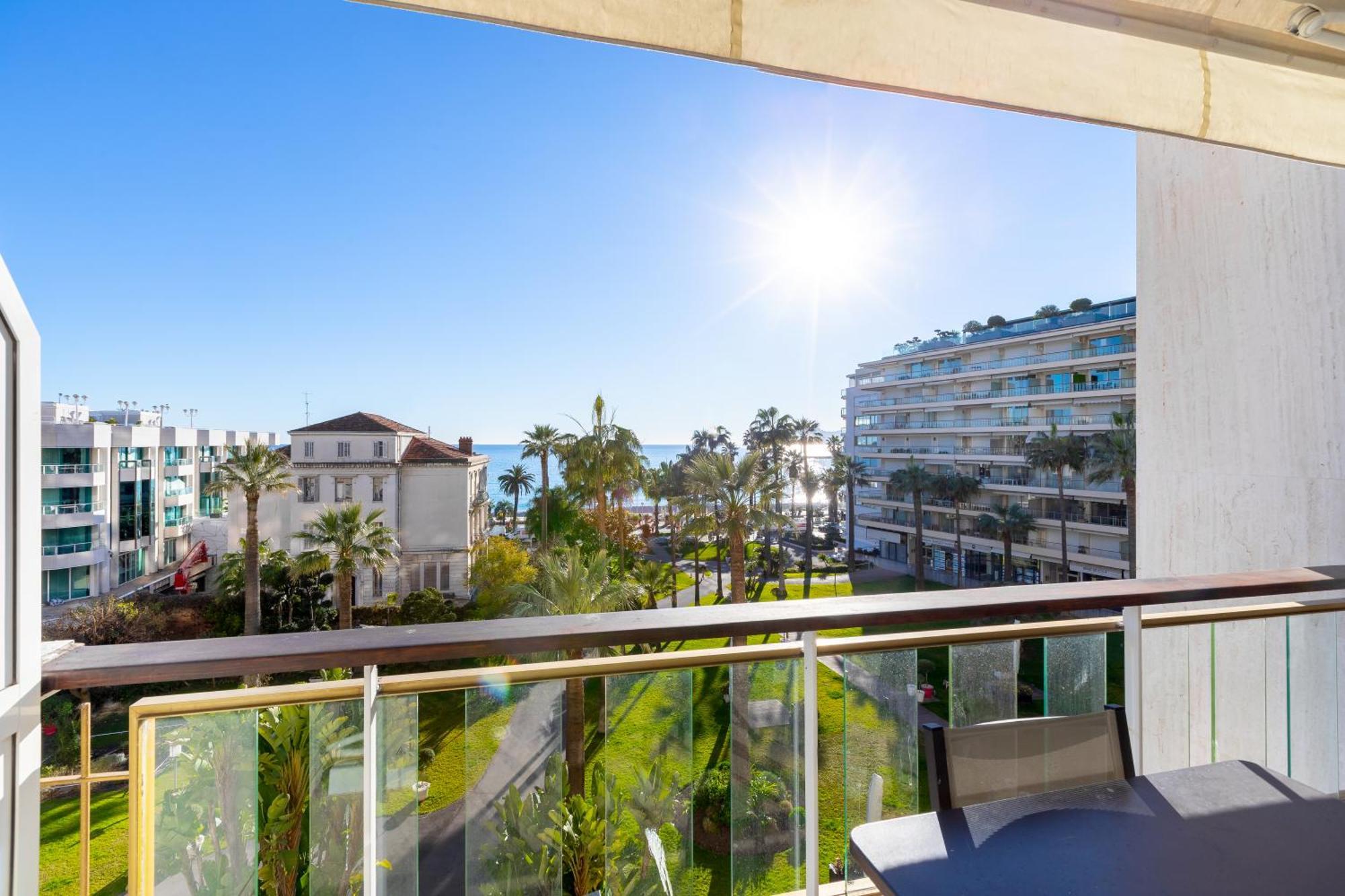Agence Des Residences - Appartements Prives Du 45 Croisette- Prestige Канны Номер фото
