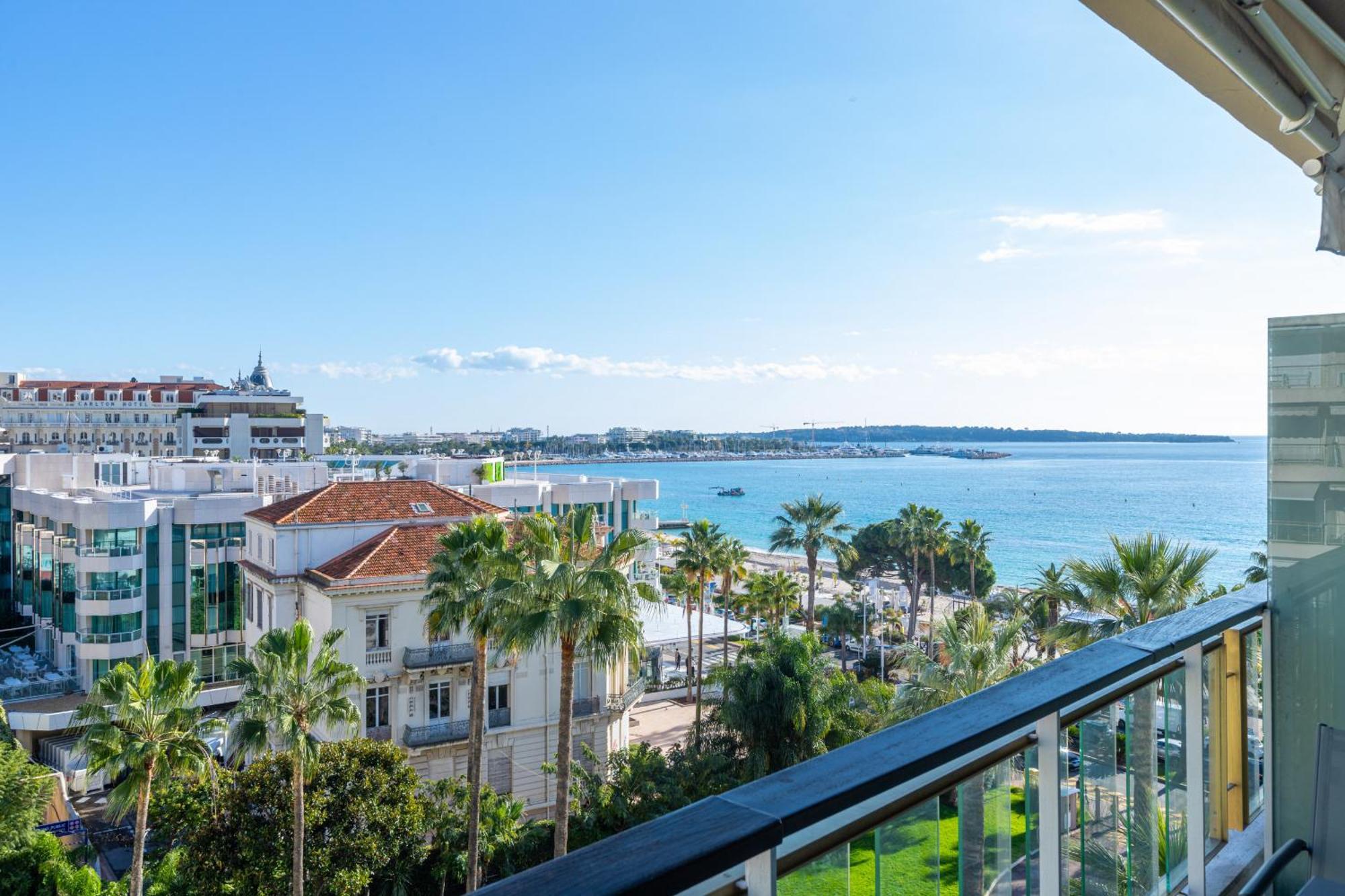 Agence Des Residences - Appartements Prives Du 45 Croisette- Prestige Канны Экстерьер фото