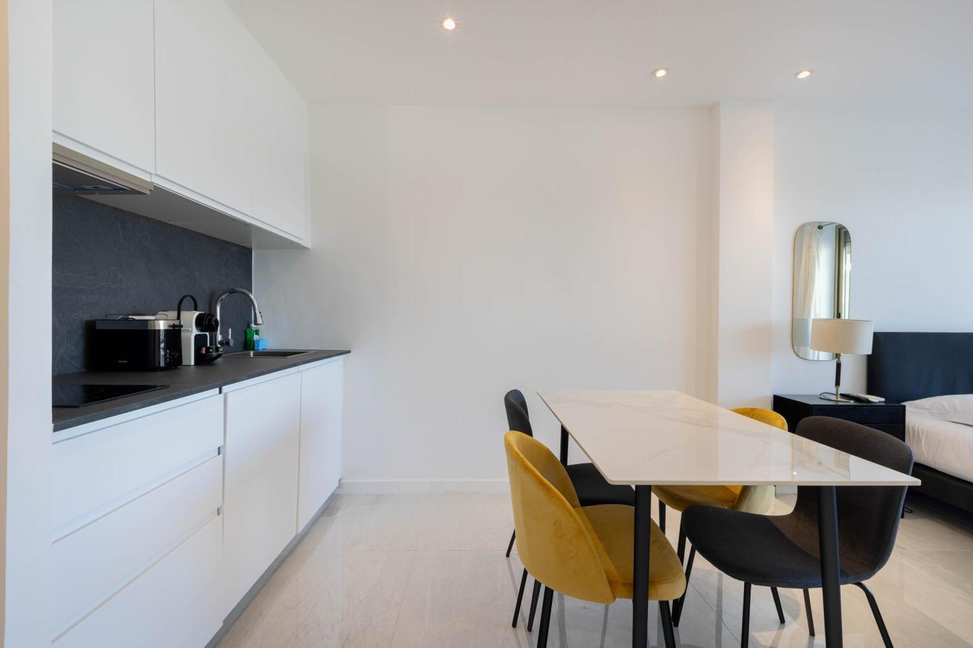 Agence Des Residences - Appartements Prives Du 45 Croisette- Prestige Канны Экстерьер фото